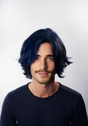 Mittellanges, mitternachtsblaues Echthaar und dünne Folien Haarsystem mit Mittelscheitel