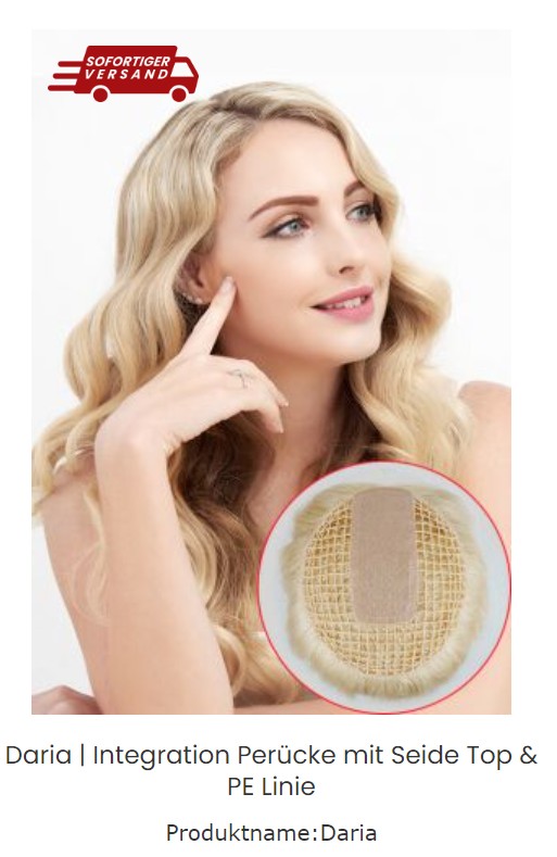 Perücke mit langen Haaren